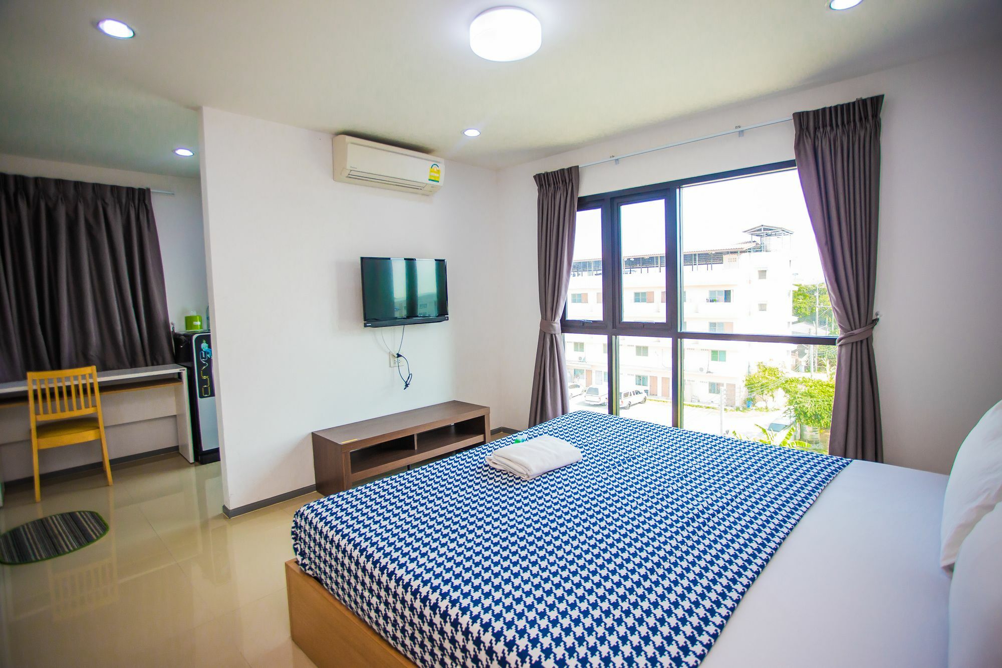 Promsook Apartment Çonburi Dış mekan fotoğraf