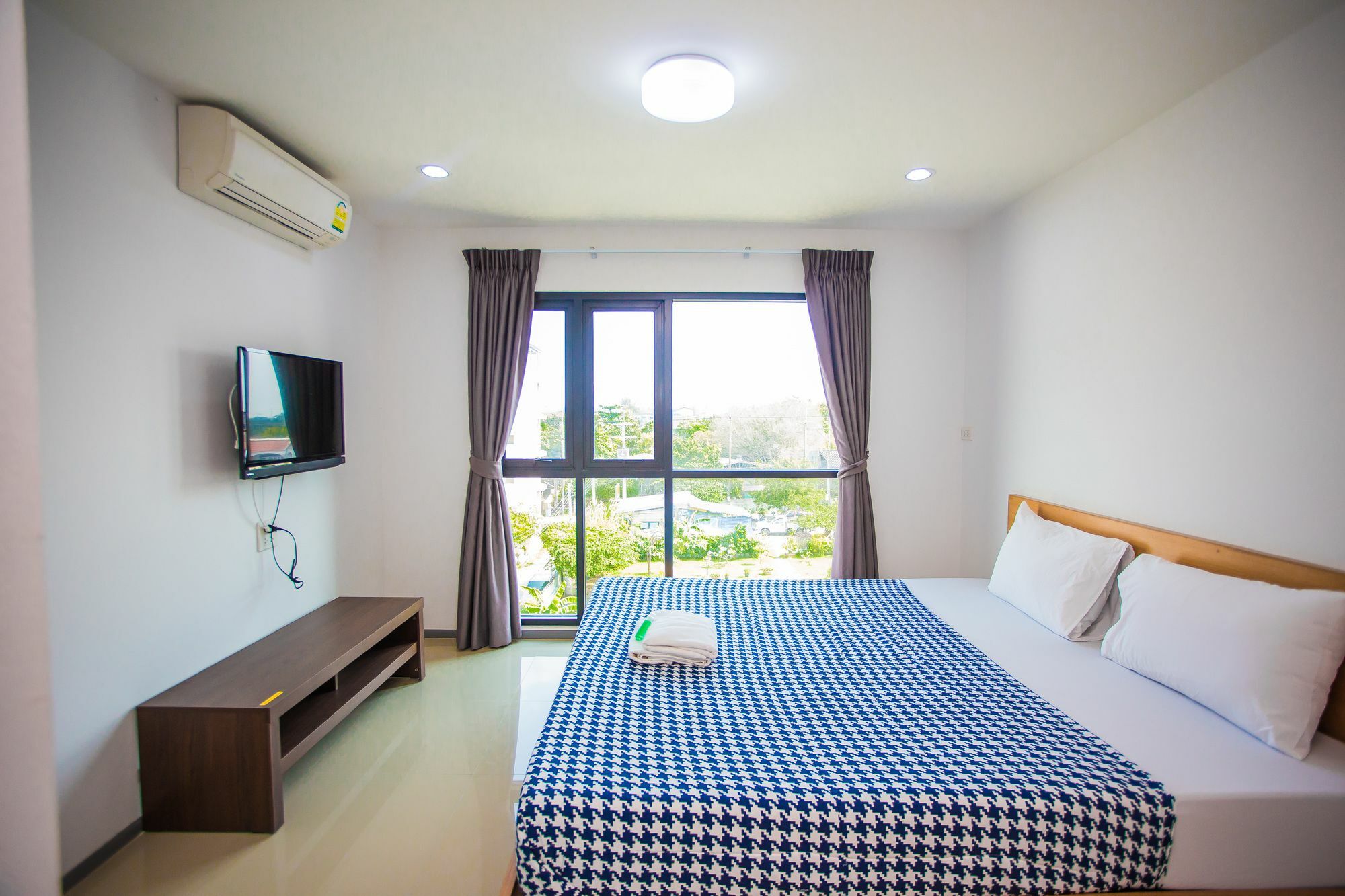 Promsook Apartment Çonburi Dış mekan fotoğraf